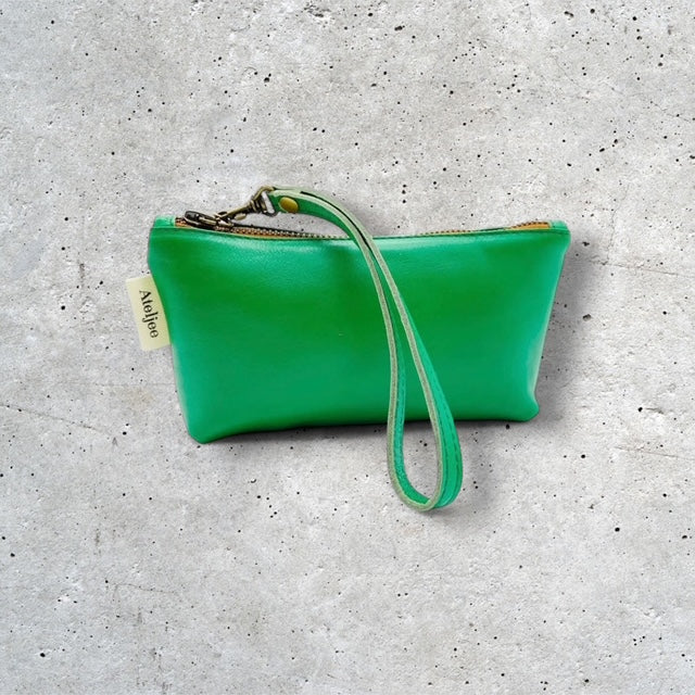 Mini Wrist Pouch Bag - Amazon Green