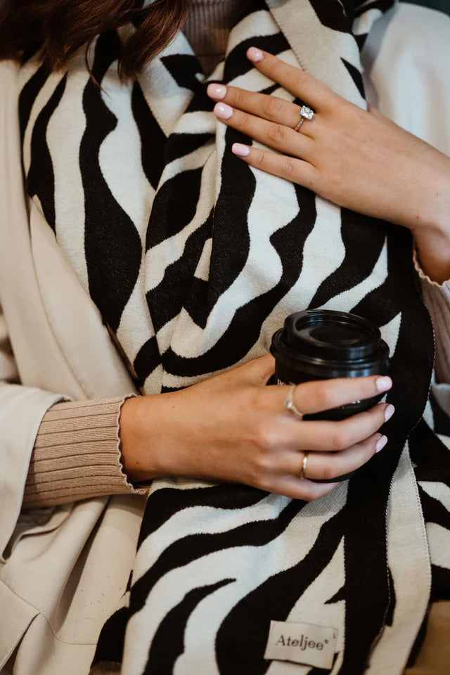 Zebra Print Scarf - Black/Creme