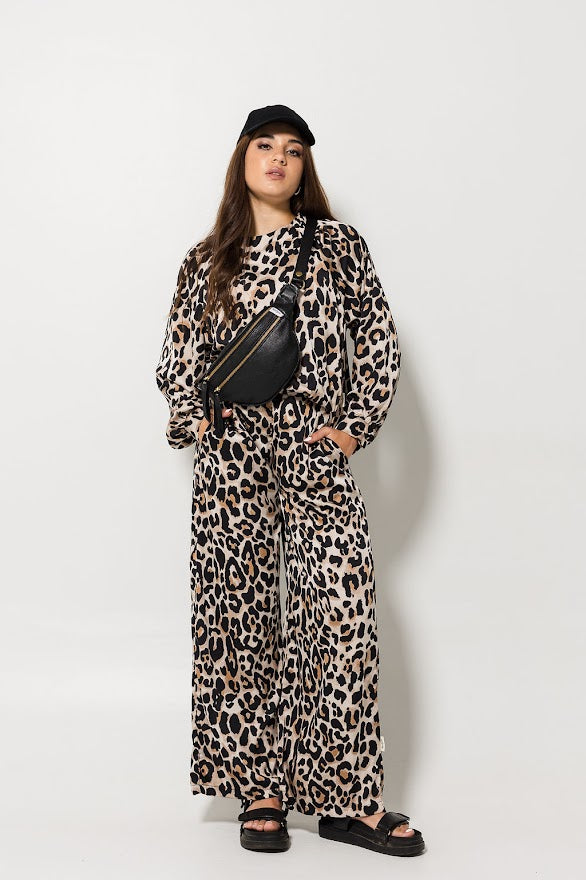 Crossbody Bag - Black with Gold Zip