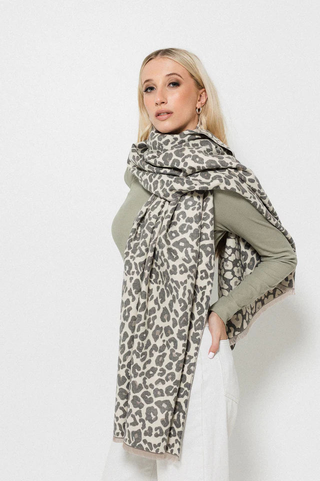 Leopard Print Scarf - Charcoal