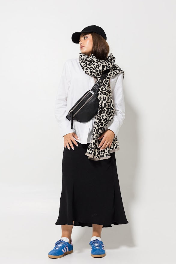 Crossbody Bag - Black with Silver Zip