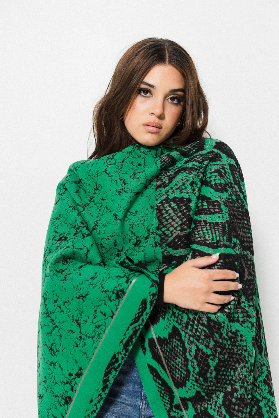 Snake Print Scarf - Green/Black